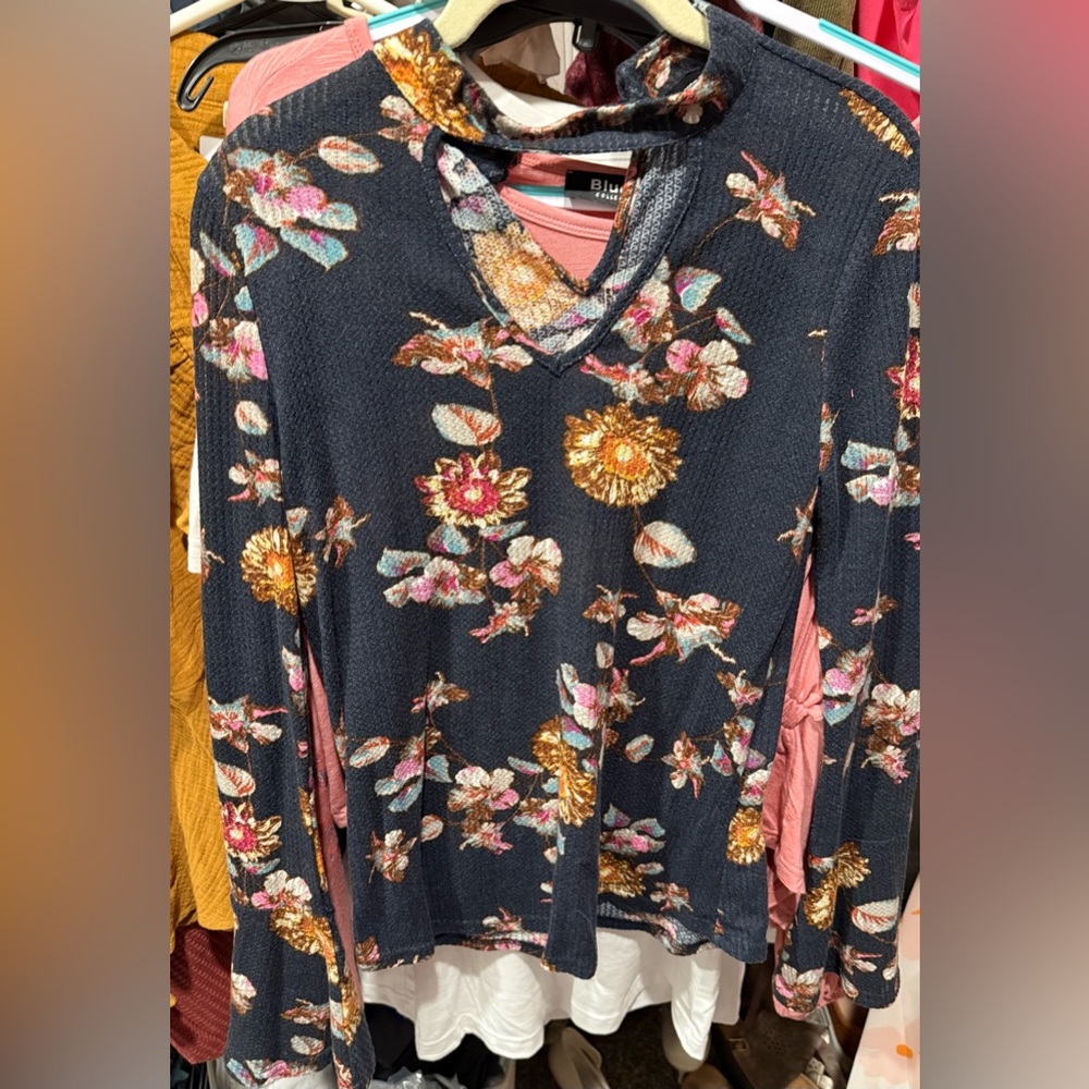 Waffle knit. Flared sleeve. Floral. Navy blue. Worn once. Small.